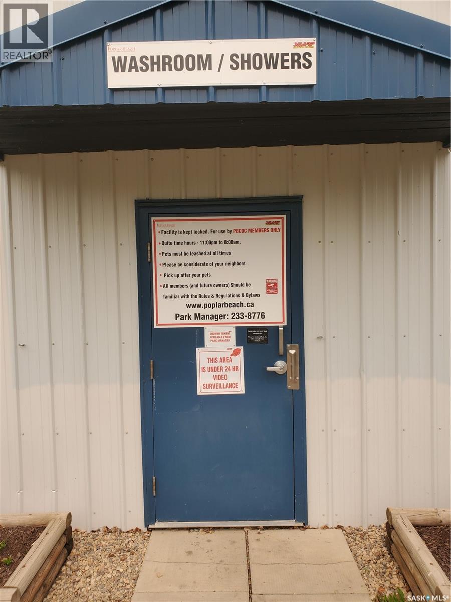 RV R # 18 Poplar Beach Resort — photo 44