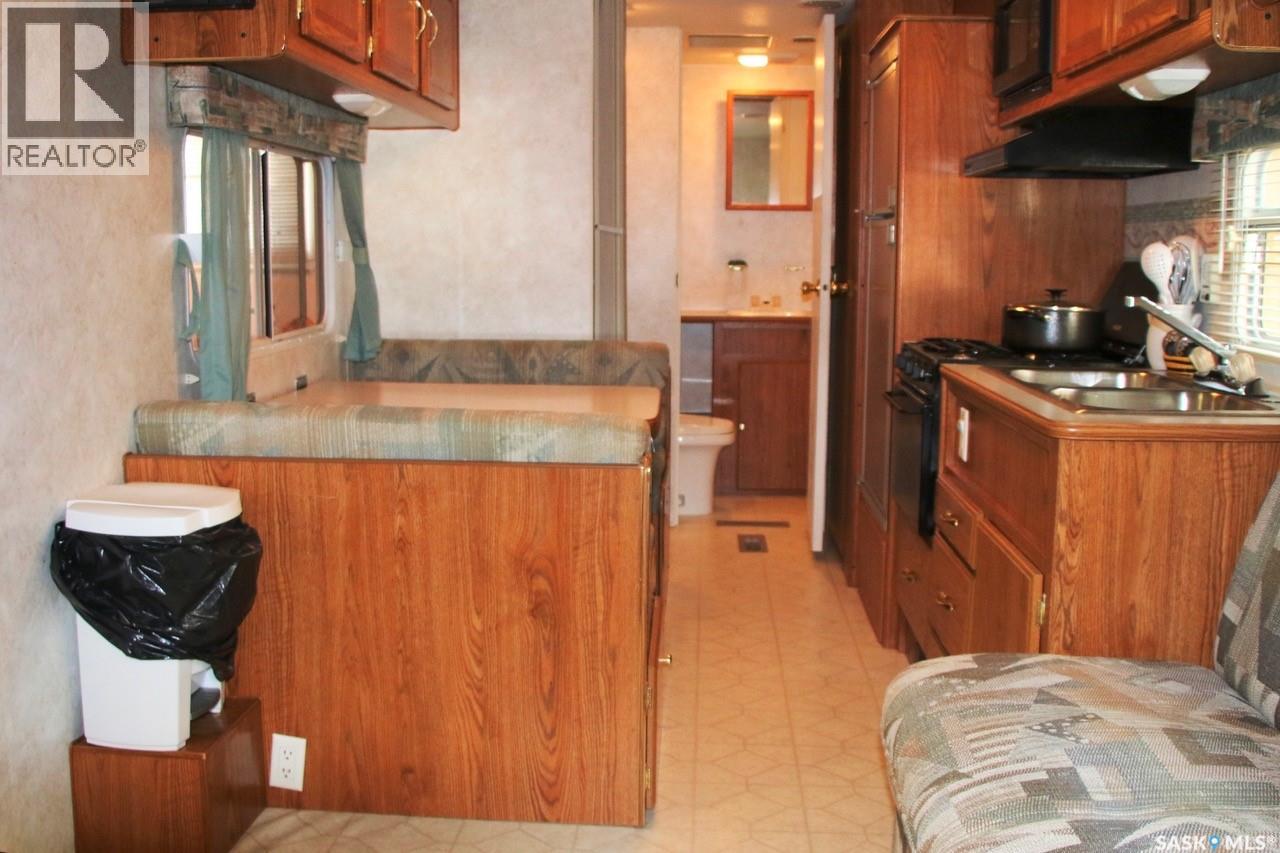 RV R # 18 Poplar Beach Resort — photo 6