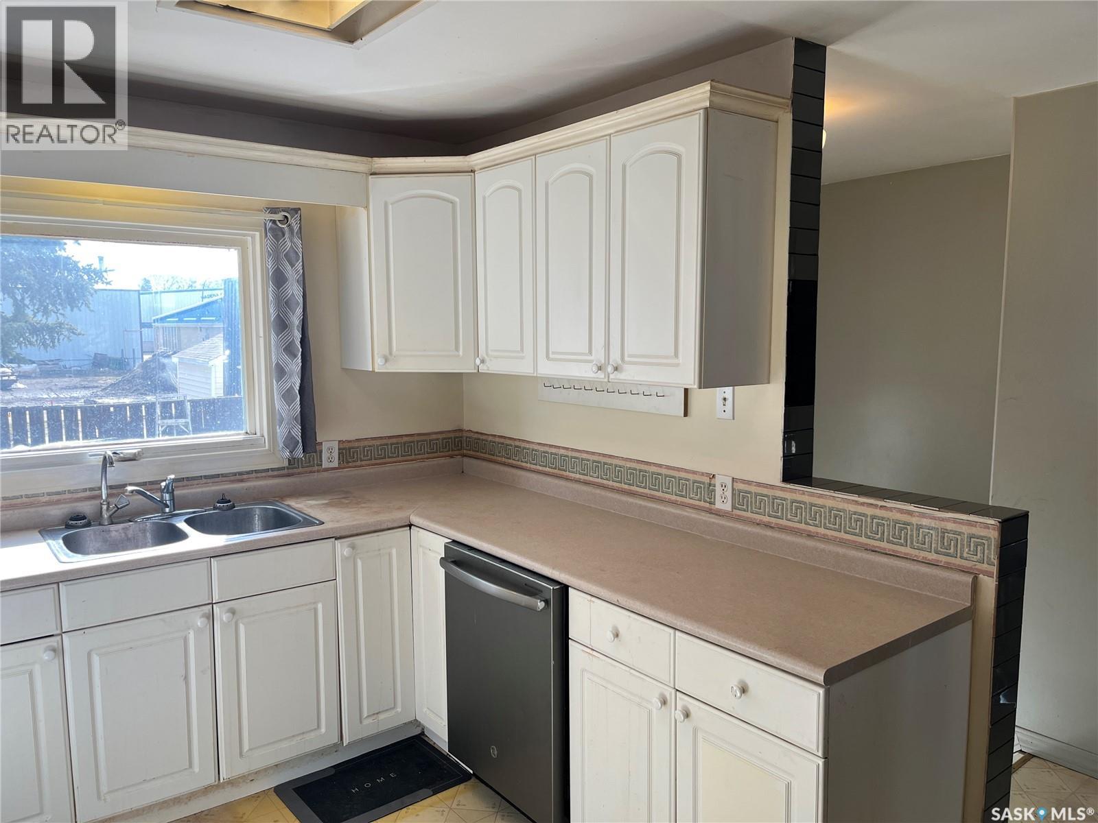 238 1st STREET NW - 6