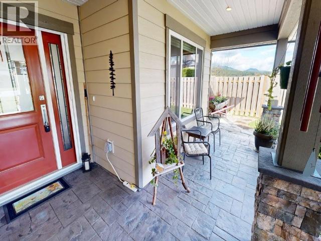 7367 GLACIER STREET, Powell River