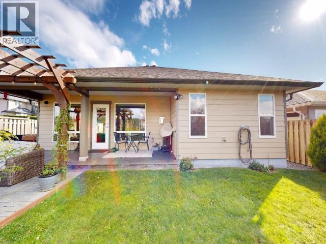 7367 GLACIER STREET, Powell River
