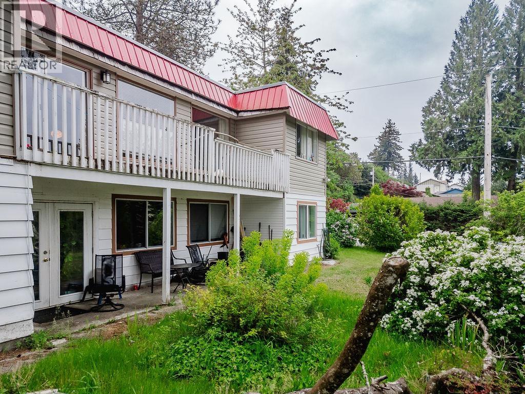 5197 RADCLIFFE ROAD, Sechelt