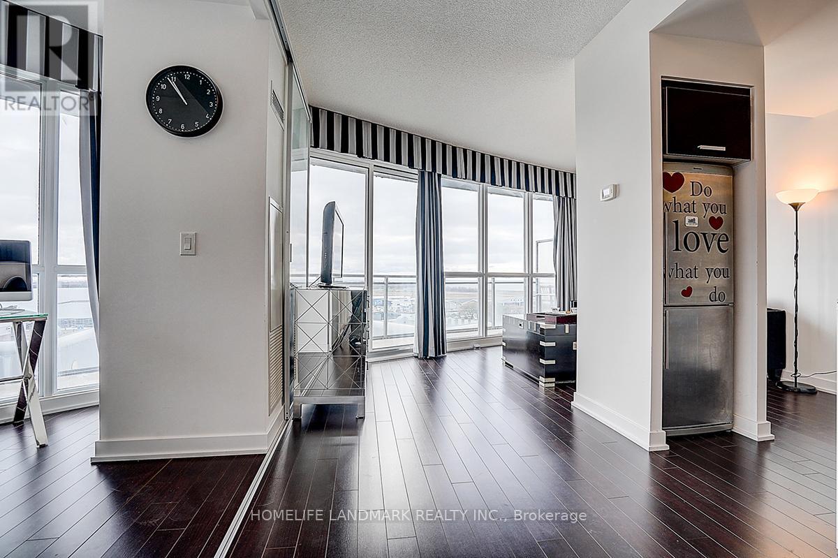 #1912 38 DAN LECKIE WAY - 12