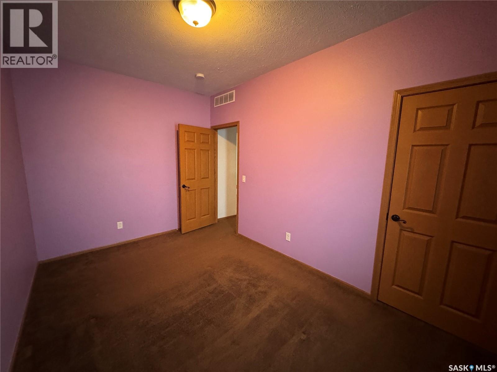 528 Duke STREET - 32
