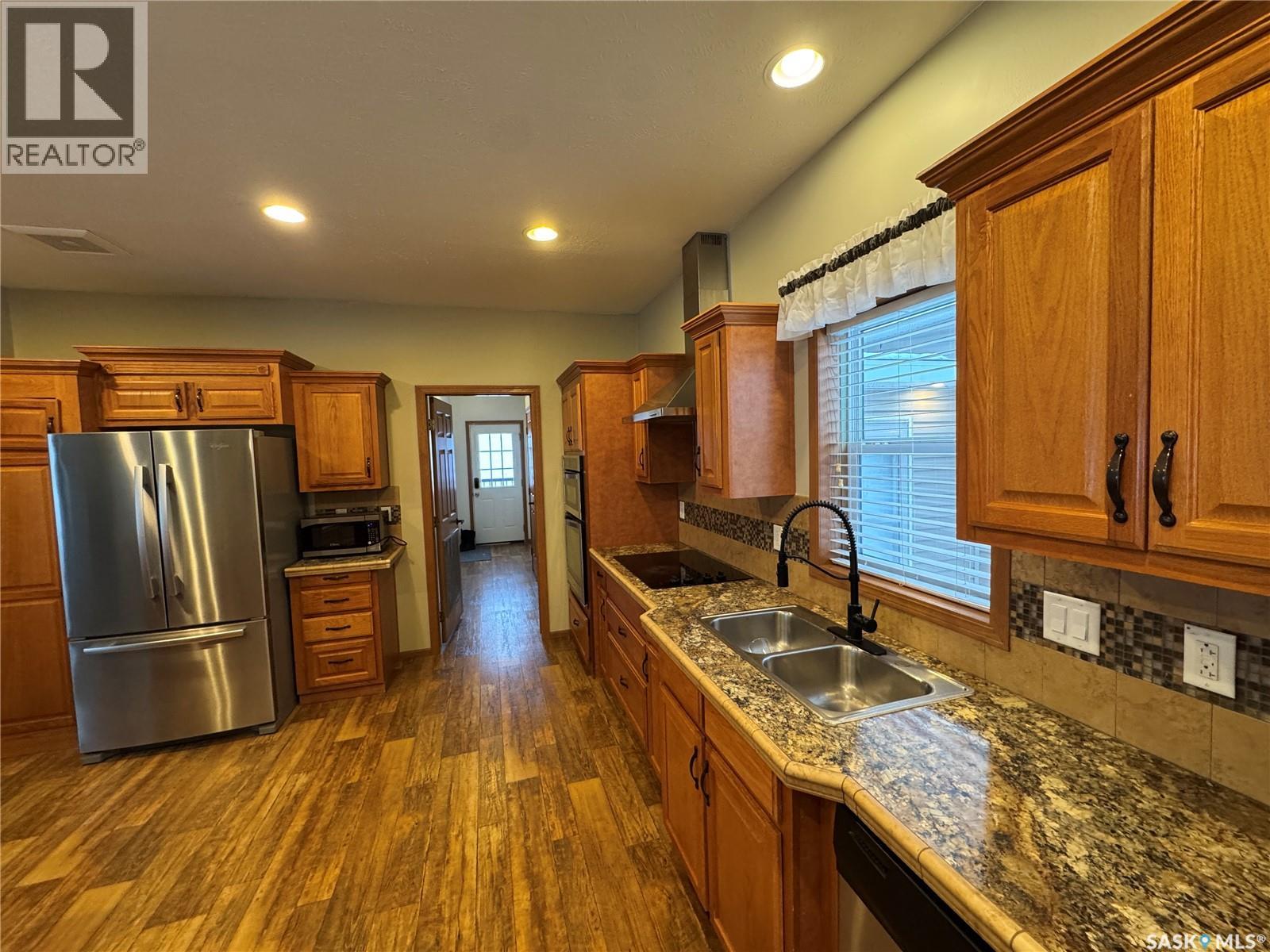 528 Duke STREET - 12