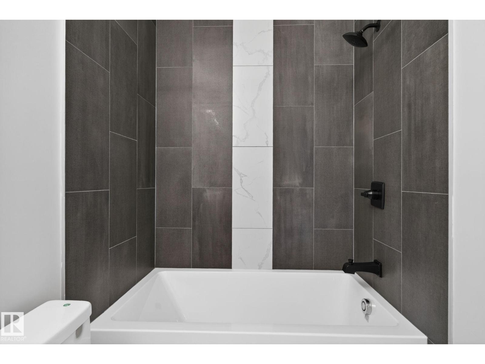 60 TREBLE LD, Spruce Grove