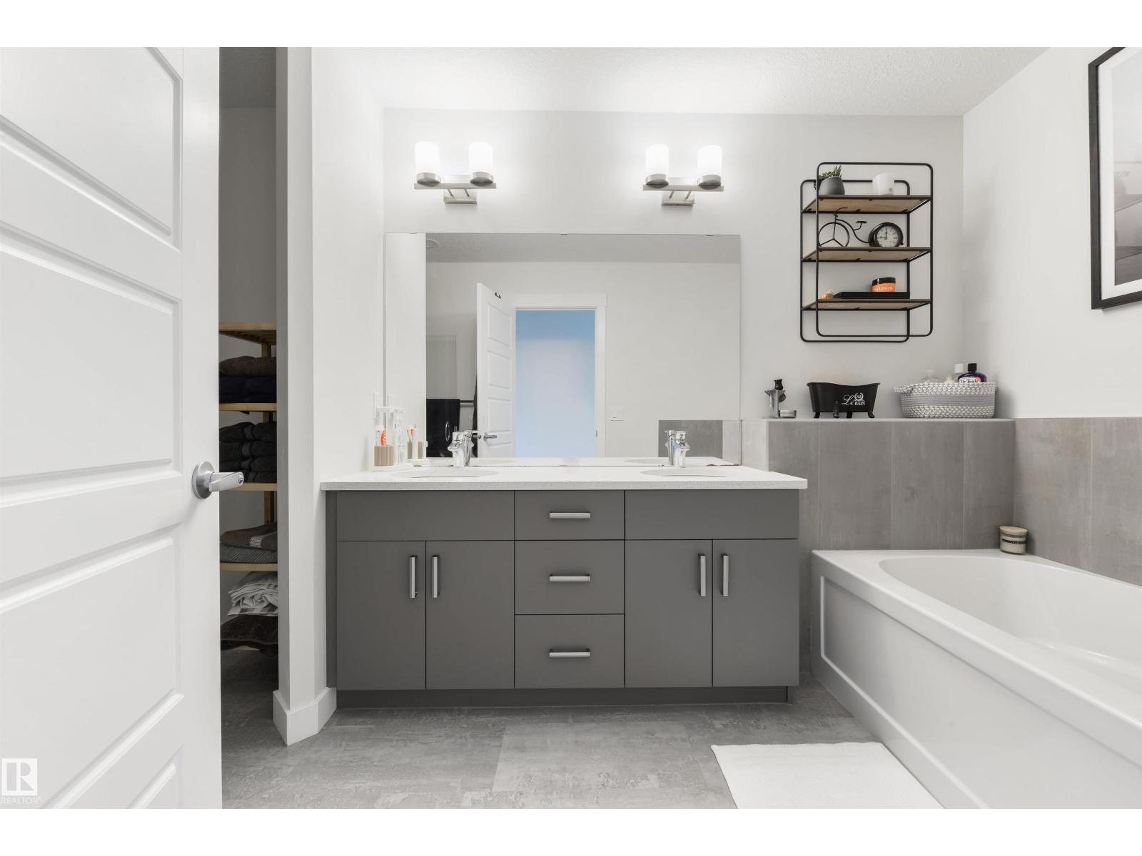 22632 96 AV NW, Edmonton
