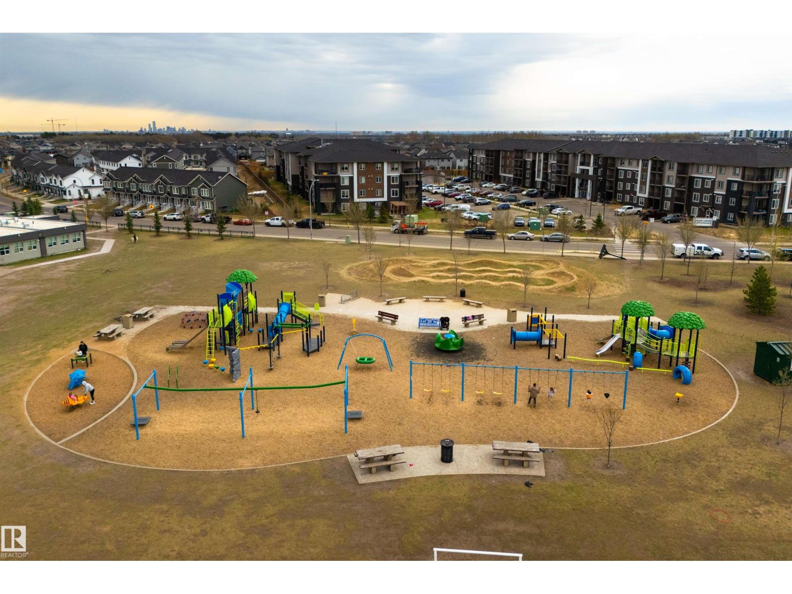 22632 96 AV NW, Edmonton