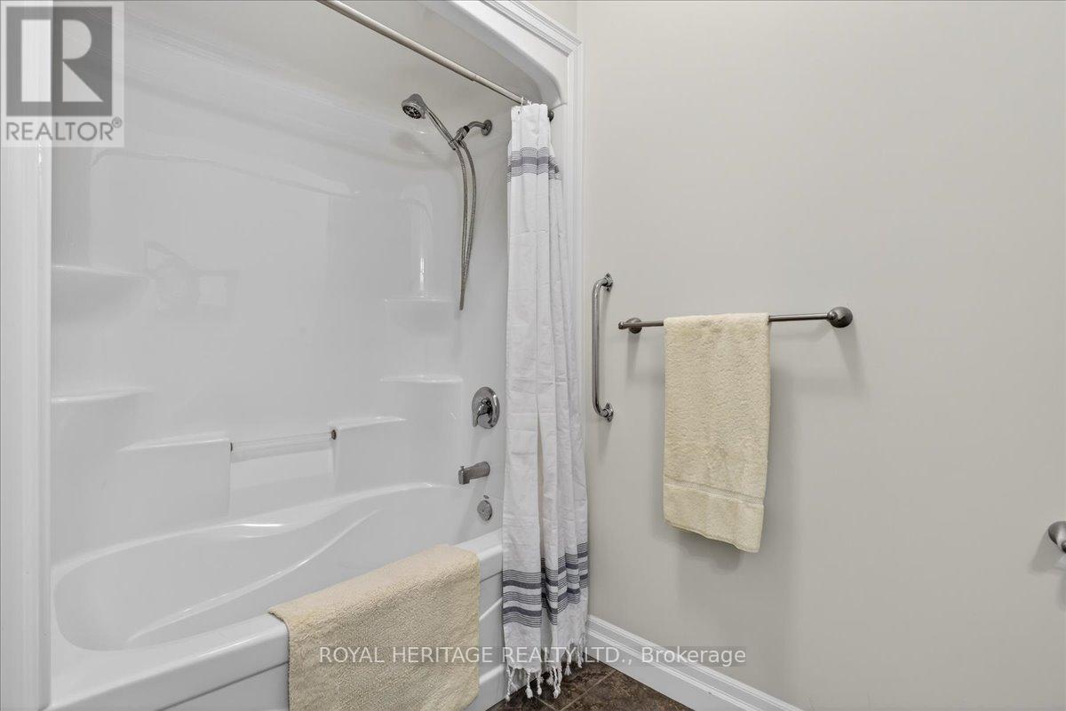 134 MITCHELL CRESCENT - 13