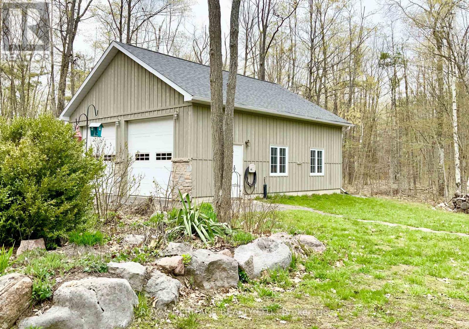 134 MITCHELL CRESCENT - 31