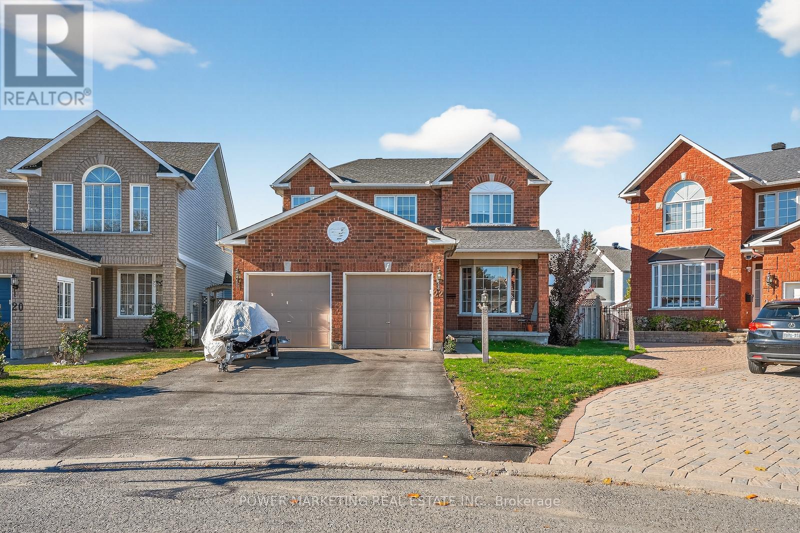 22 NEW DEIGHTON CRESCENT W - 1