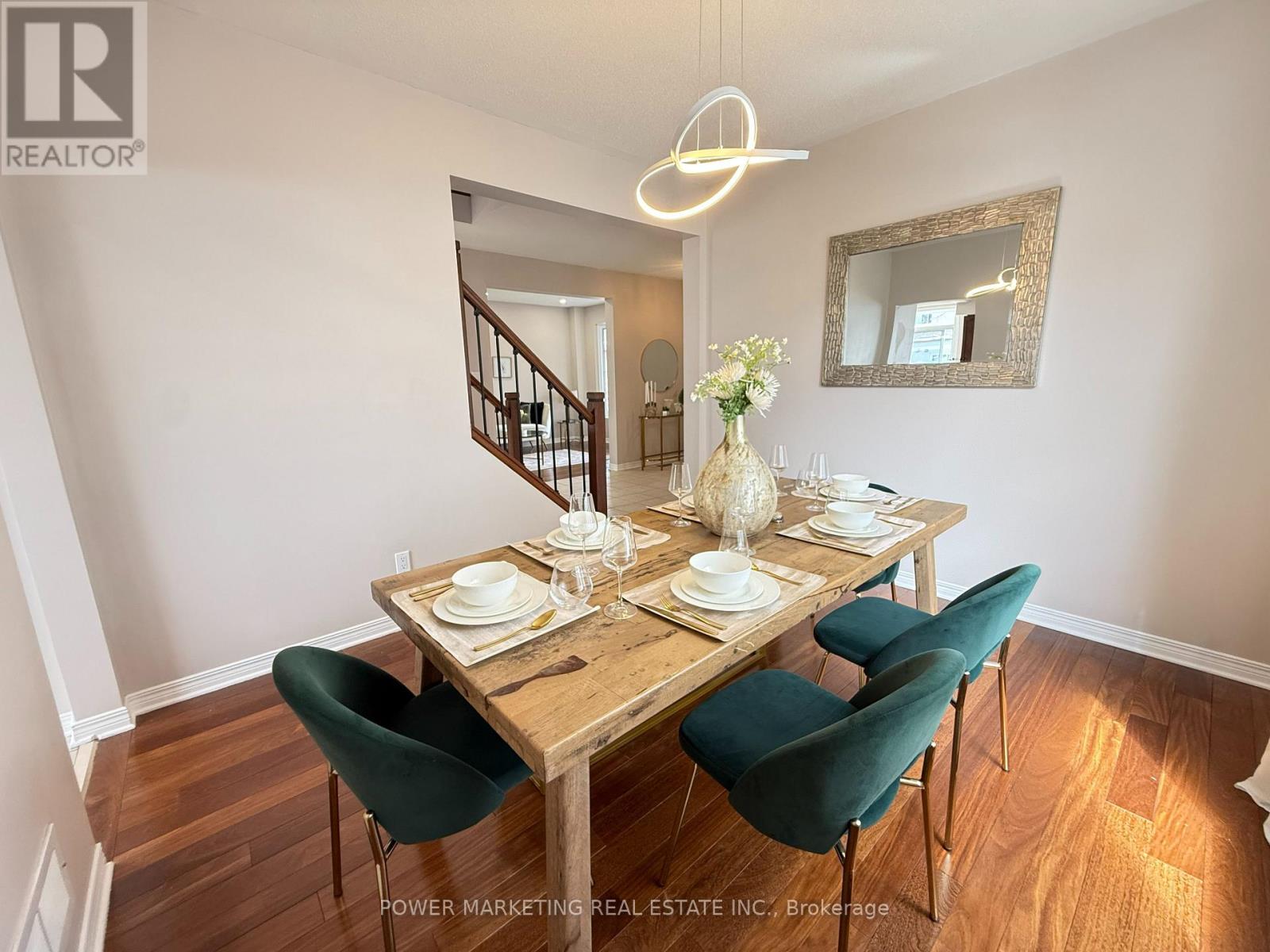 22 NEW DEIGHTON CRESCENT W - 9