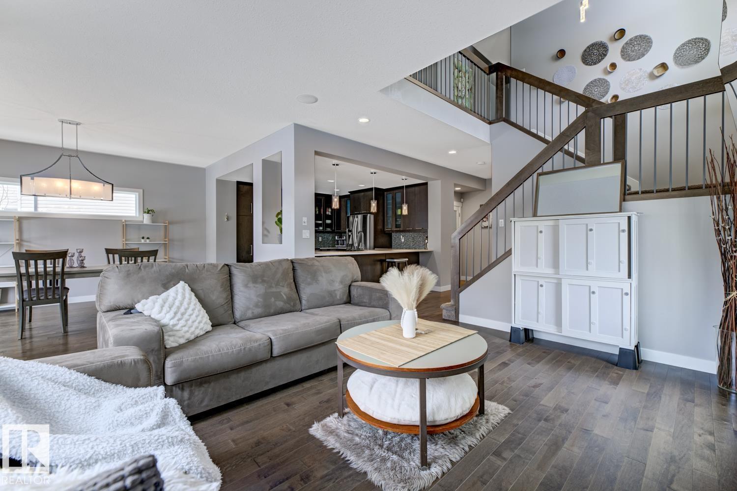 1251 SECORD LD NW, Edmonton
