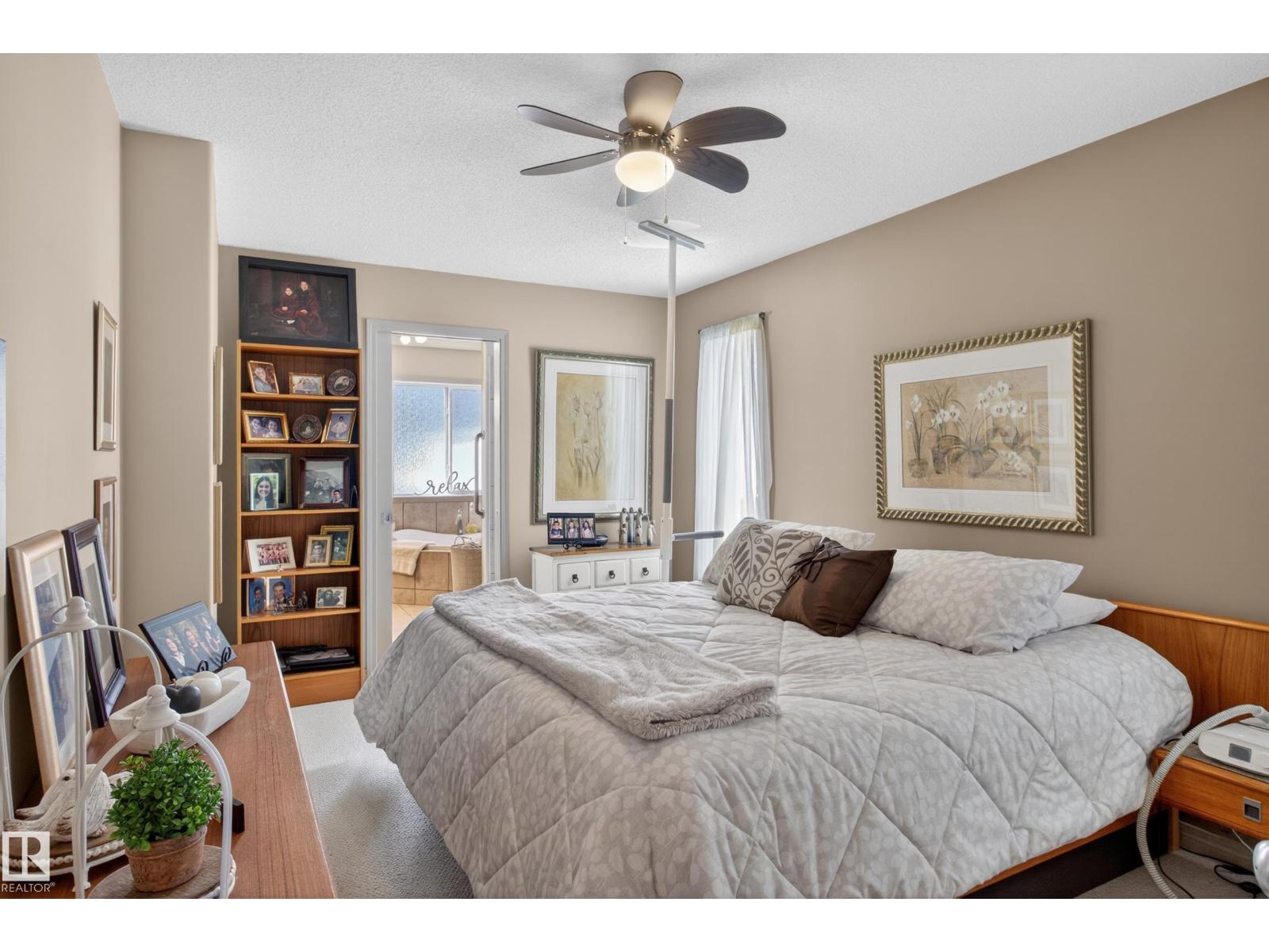 74 HIGHGROVE CR, Sherwood Park