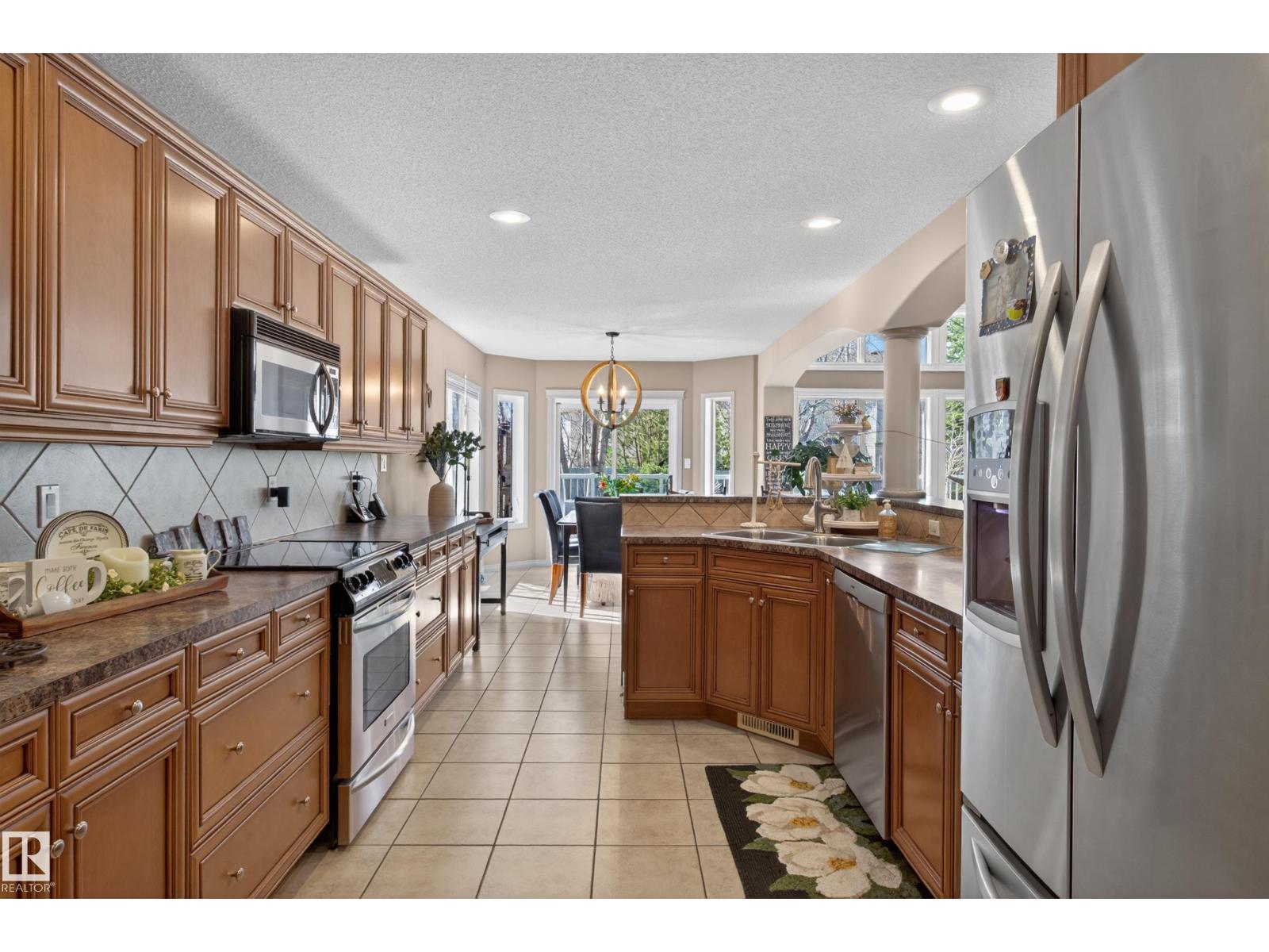 74 HIGHGROVE CR, Sherwood Park