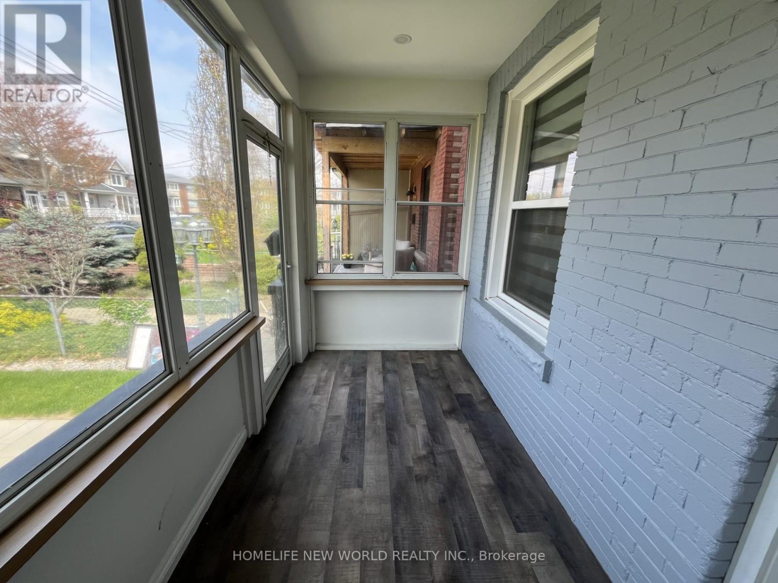 19 BRITANNIA AVENUE - 2