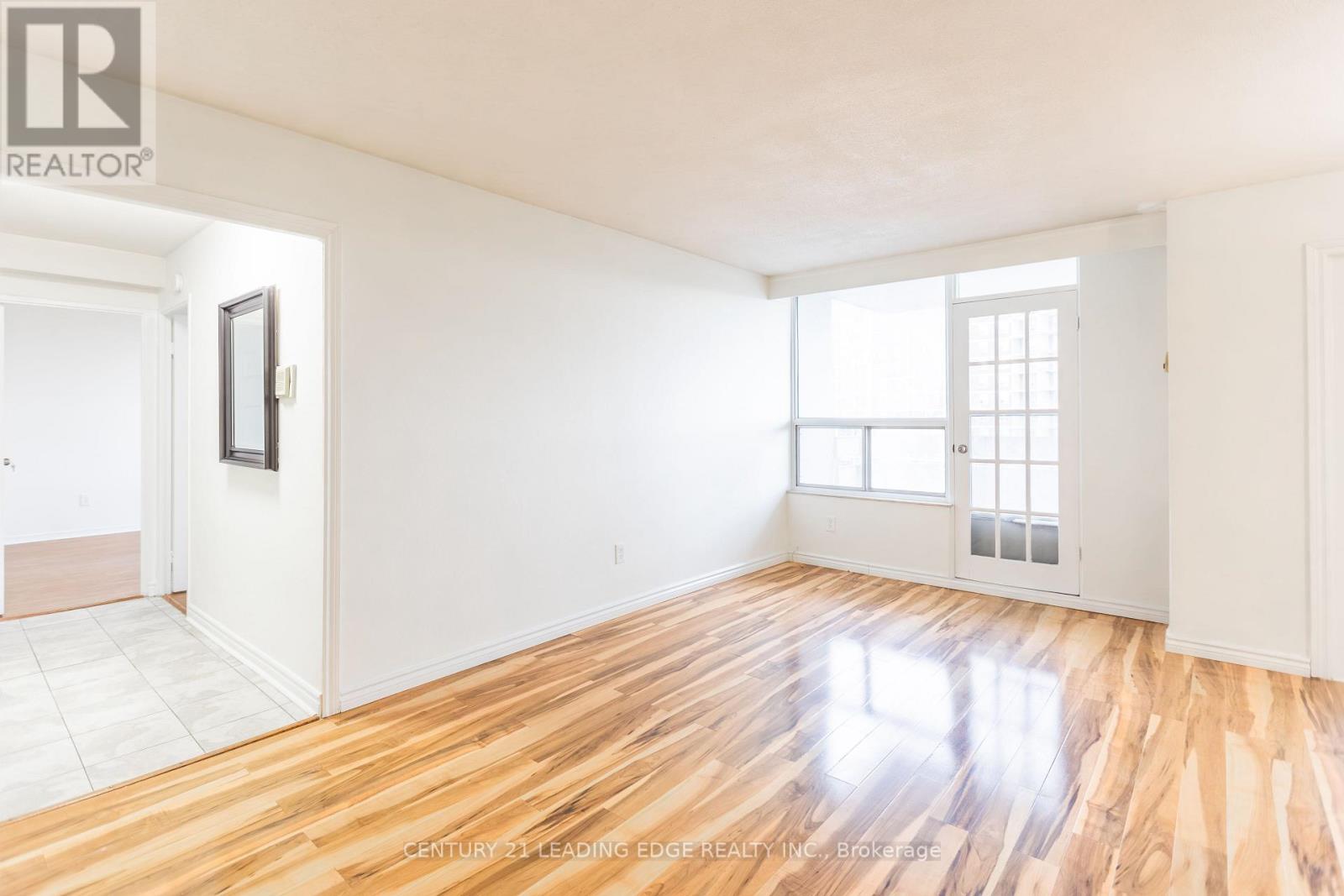 #815 10 EDGECLIFFE GOLFWAY - 12