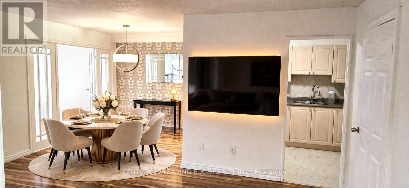 #815 10 EDGECLIFFE GOLFWAY - 23