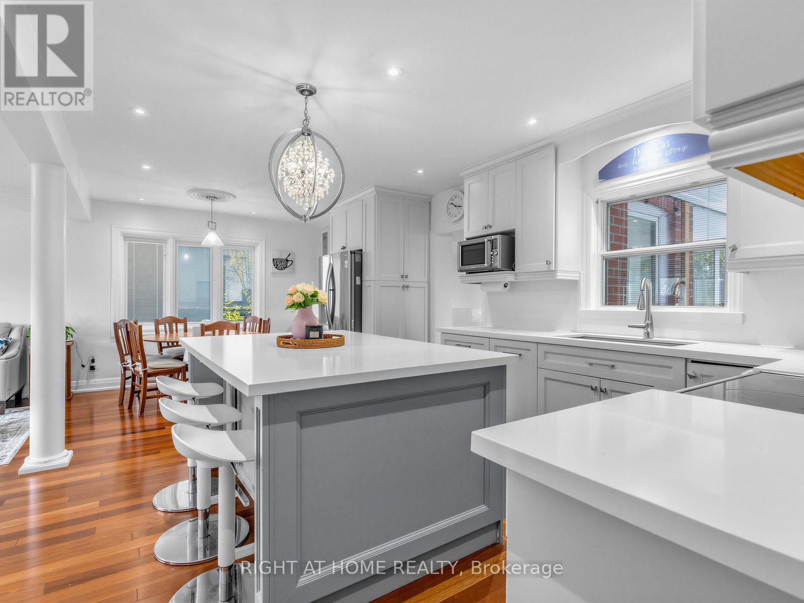 85 FLAMBOROUGH DRIVE - 10