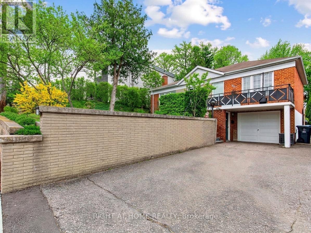 85 FLAMBOROUGH DRIVE - 2