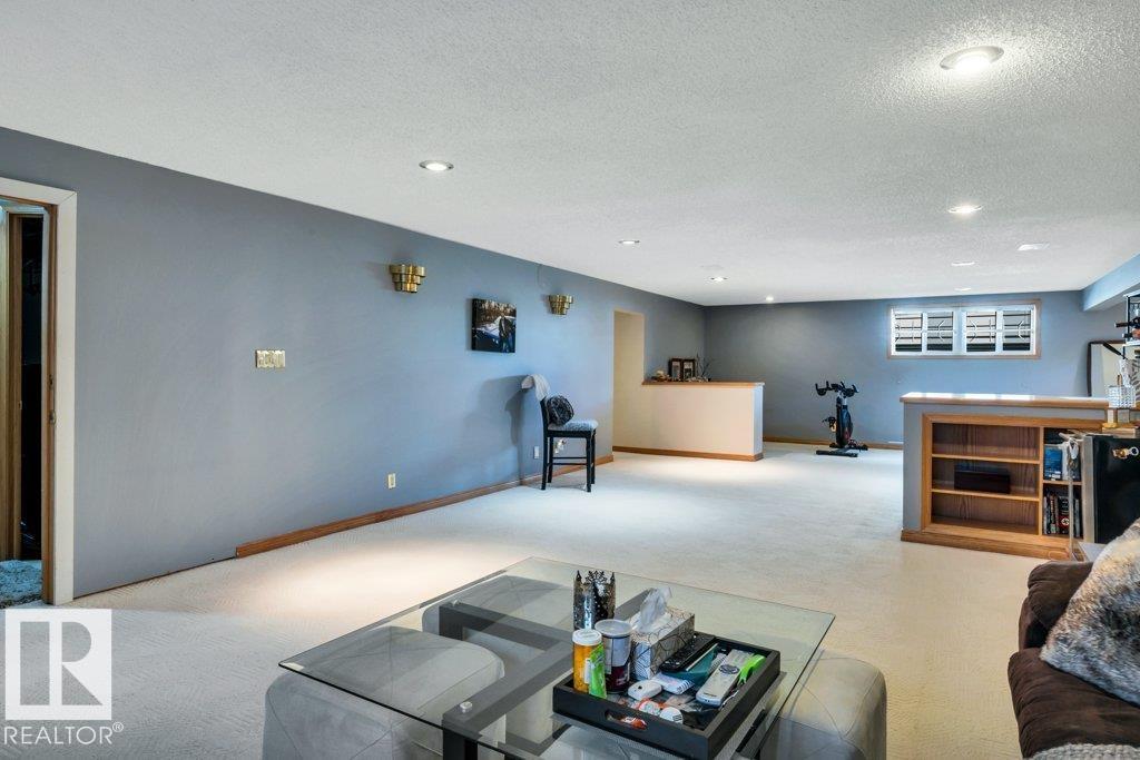 10616 136 ST NW, Edmonton