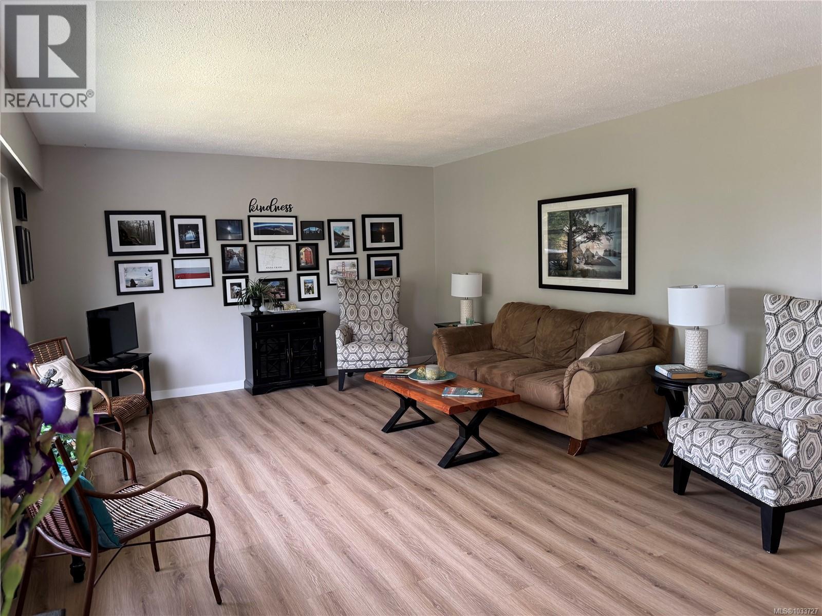 125 Arbutus Cres - 4