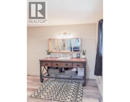 5612 Canim-hendrix Lake Road, 100 Mile House, BC V0K1M0 Photo 13