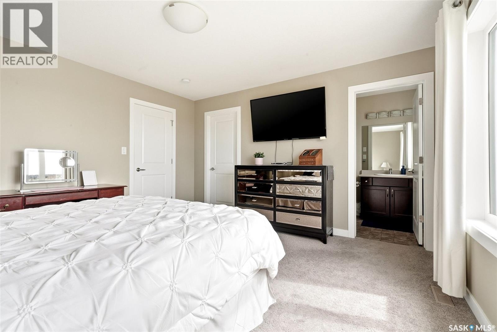 8849 Kestral DRIVE - 18