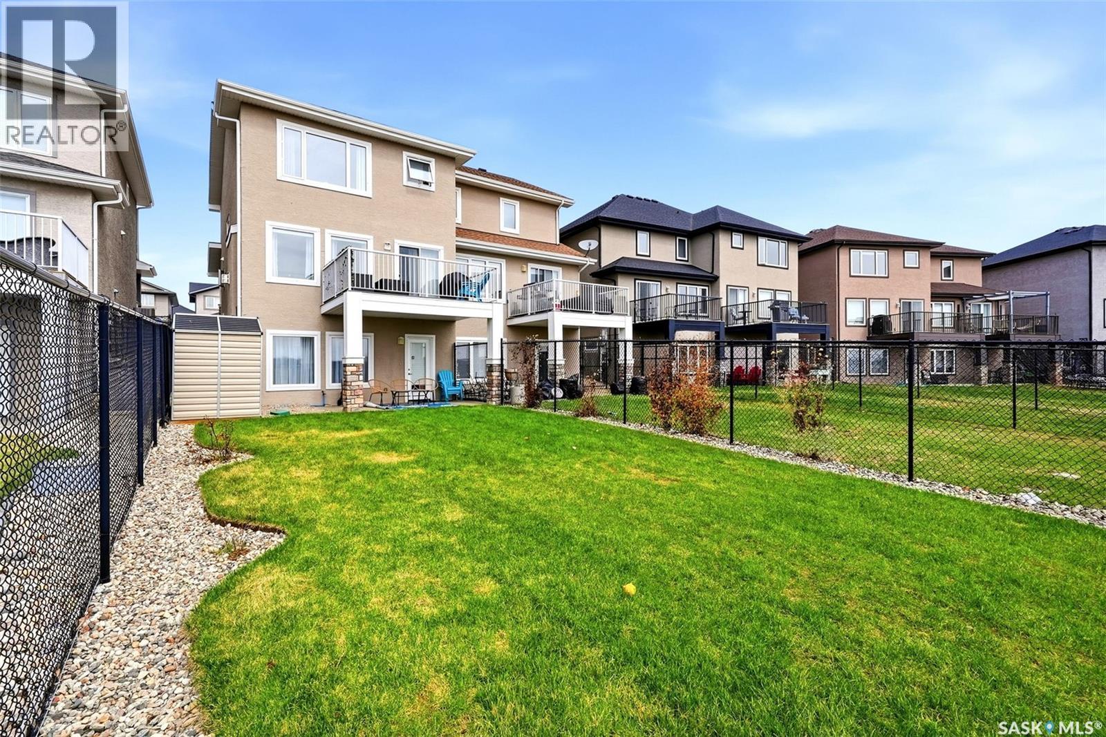 8849 Kestral DRIVE - 35