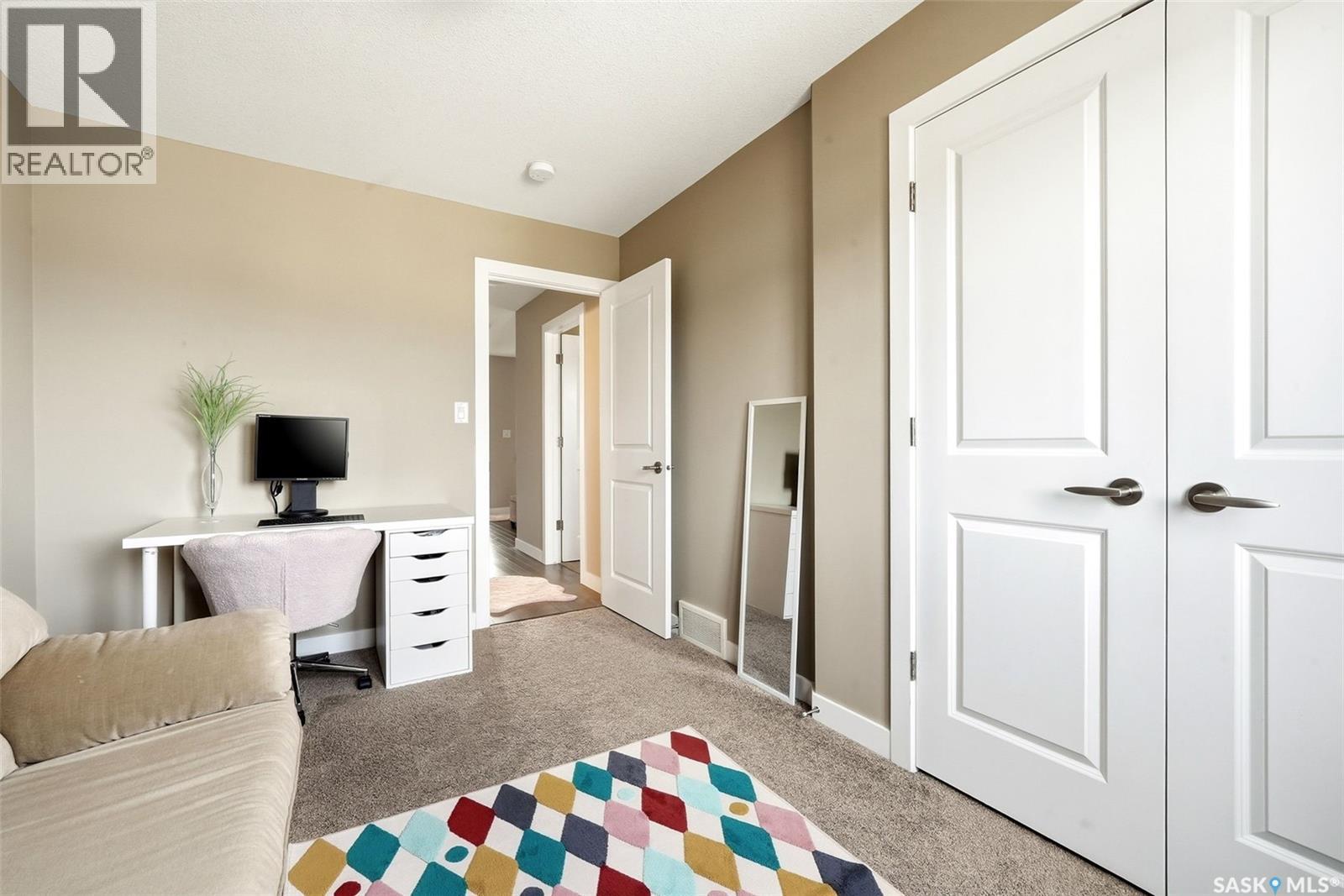 8849 Kestral DRIVE - 24