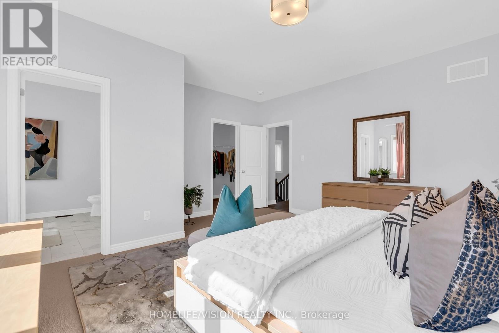 35 PINE HILL CRESCENT - 27