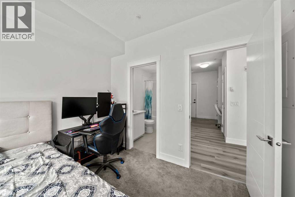 #305 19661 40 Street SE - 17
