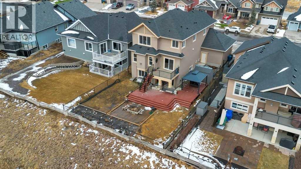 South Facing Backyard with Plenty of Entertaining Space