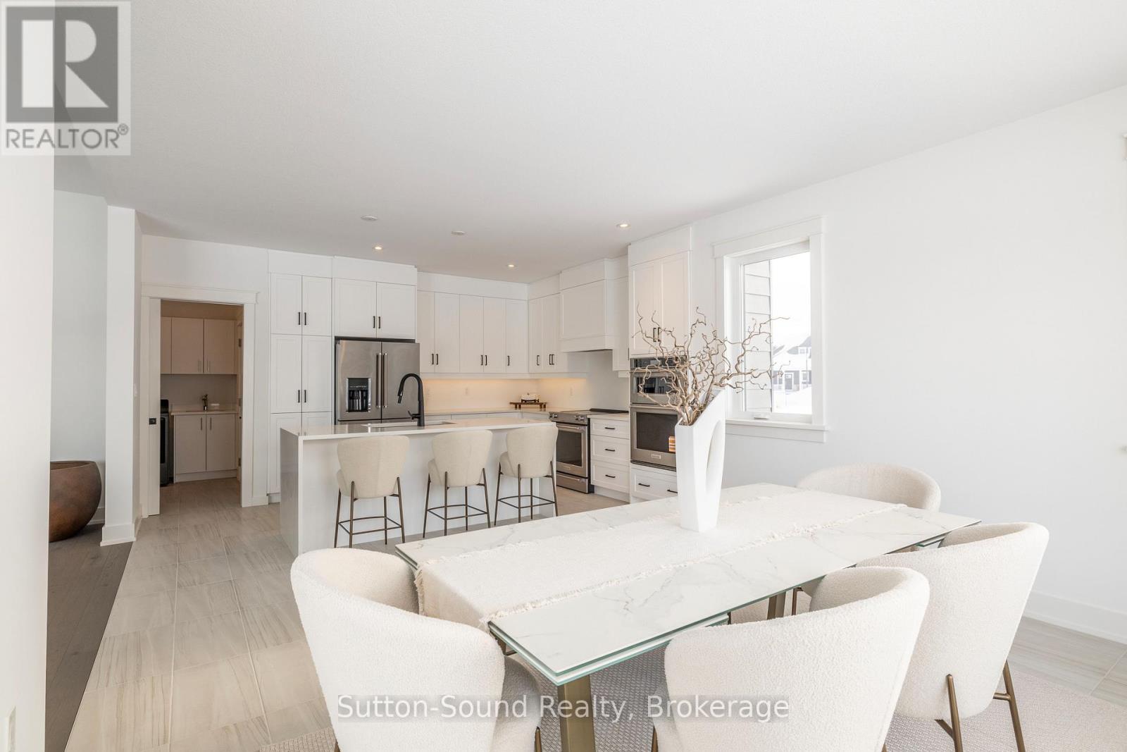 116 LAURENS LANE - 16