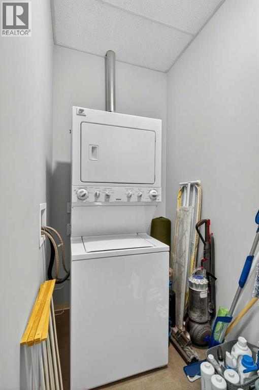 #303 788 12 Avenue SW - 33
