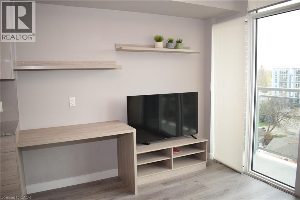 308 LESTER Street Unit# 604, Waterloo, Ontario, N2L3W6 — Photo 21