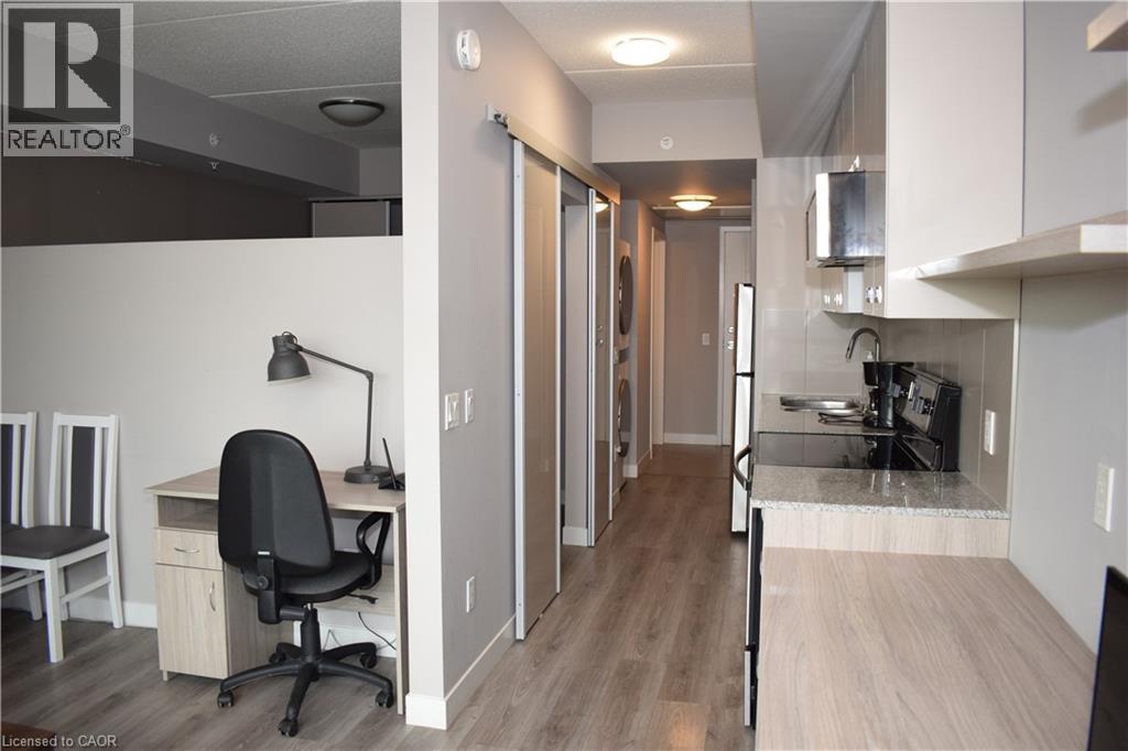 #604 308 LESTER Street - 19