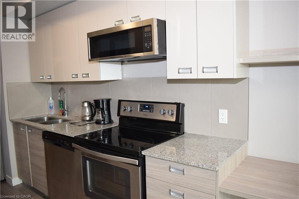 308 LESTER Street Unit# 604, Waterloo, Ontario, N2L3W6 — Photo 9
