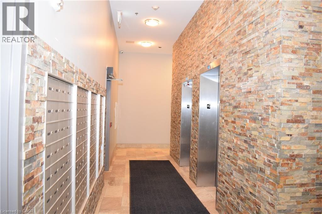 308 LESTER Street Unit# 604, Waterloo, Ontario, N2L3W6 — Photo 24