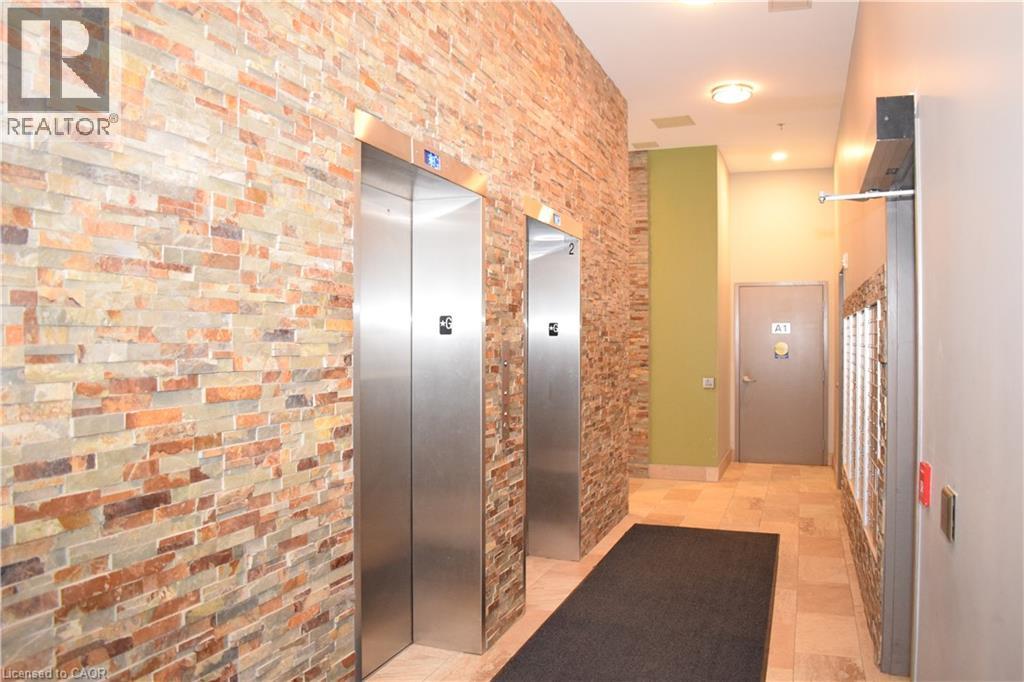 308 LESTER Street Unit# 604, Waterloo, Ontario, N2L3W6 — Photo 6