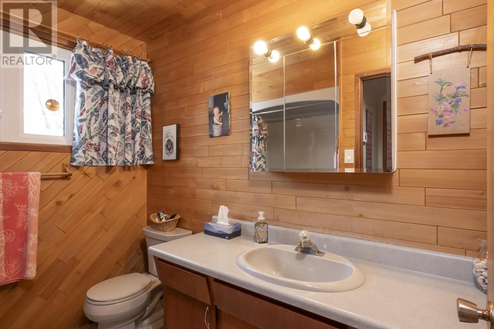 1110 Ottawa ST, Thunder Bay, Ontario, P7E6L9 — Photo 12