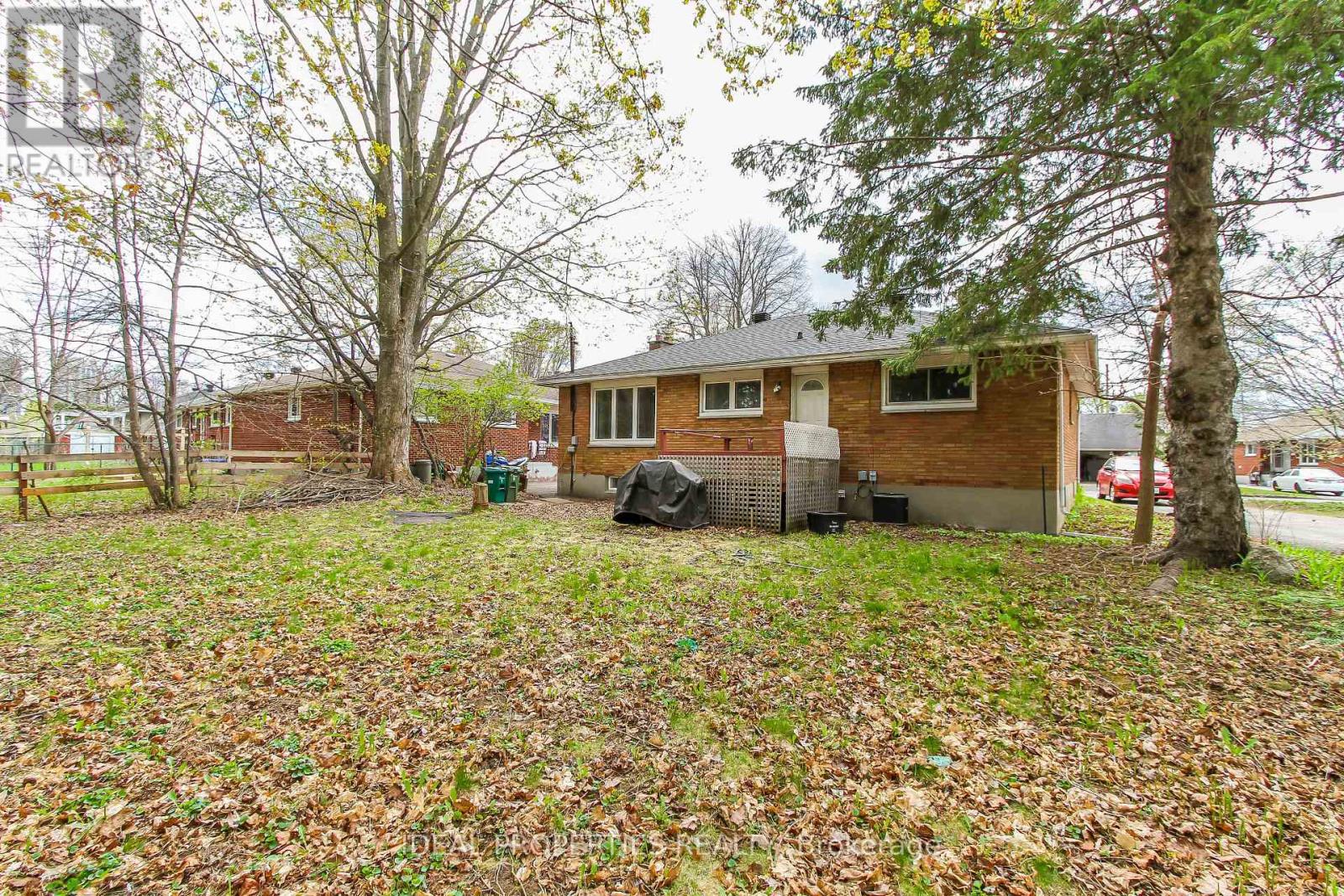 1217 PARKWAY DRIVE - 29
