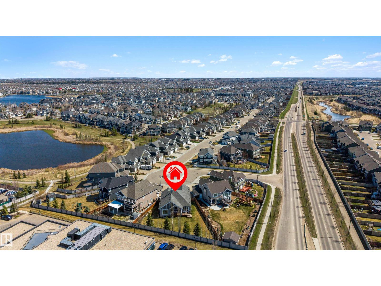 9055 24 AV SW, Edmonton