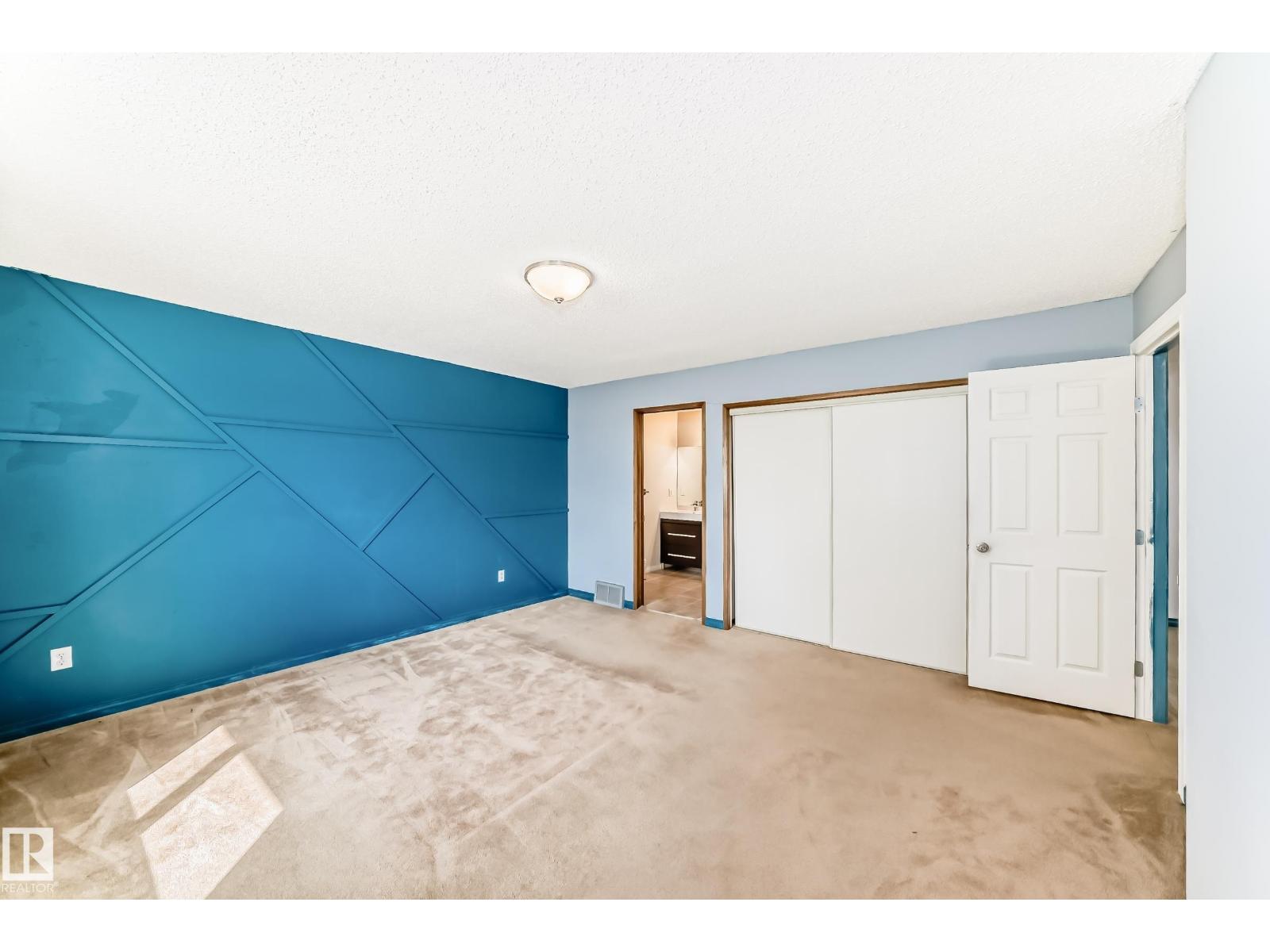 3801 33 AV — photo 26