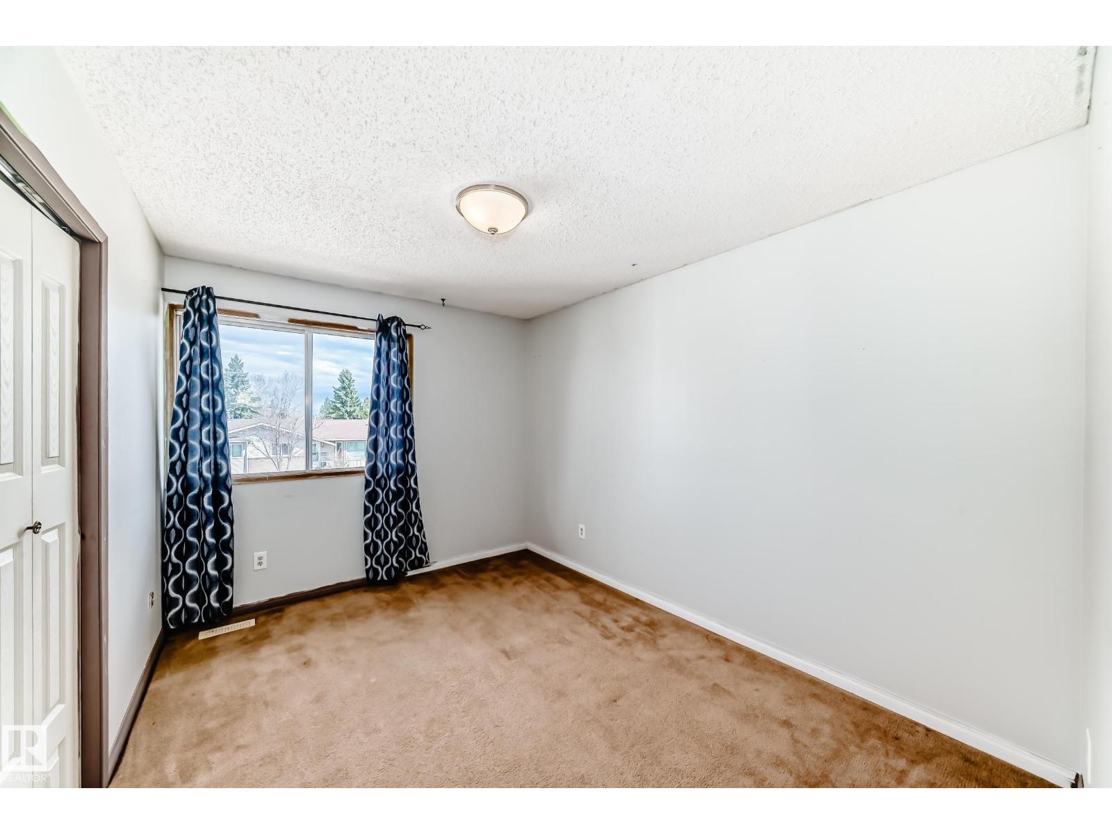 3801 33 AV — photo 29