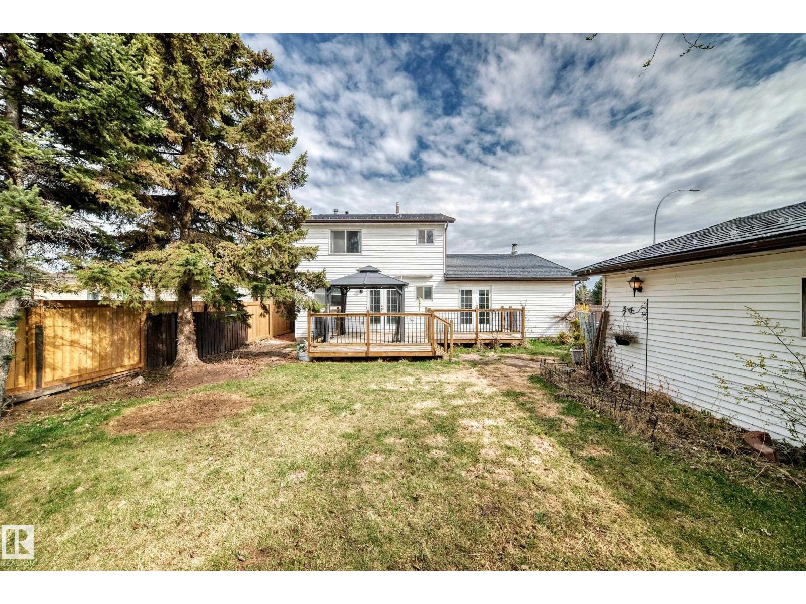 3801 33 AV — photo 44