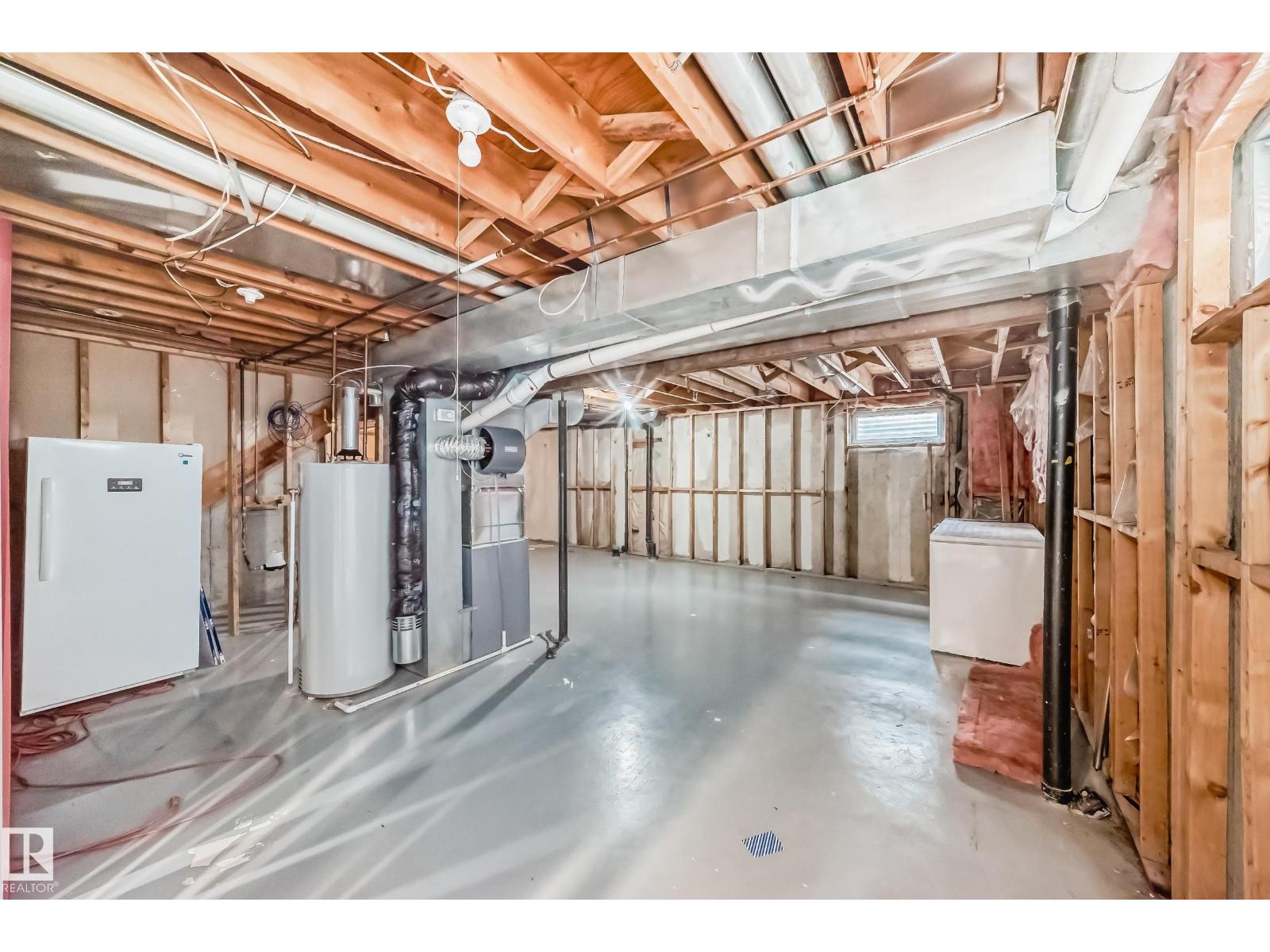 3801 33 AV — photo 36