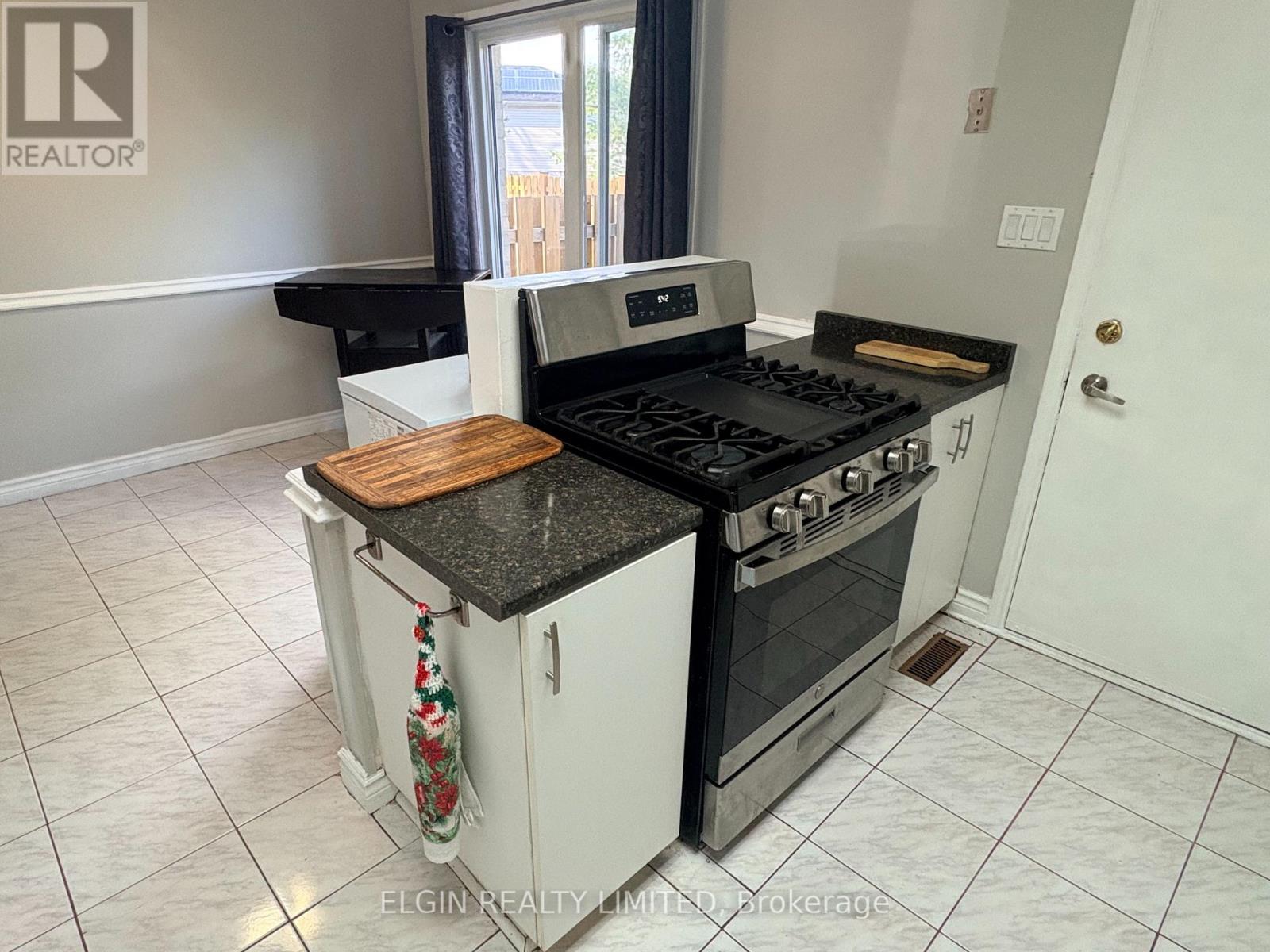 #5 1138 KIPPS LANE - 8