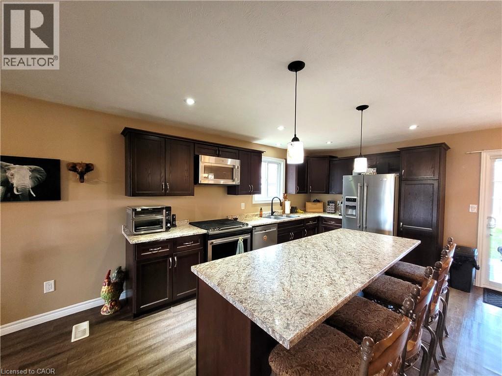 296 DONLY Drive S - 9