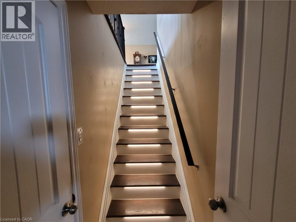 296 DONLY Drive S - 23